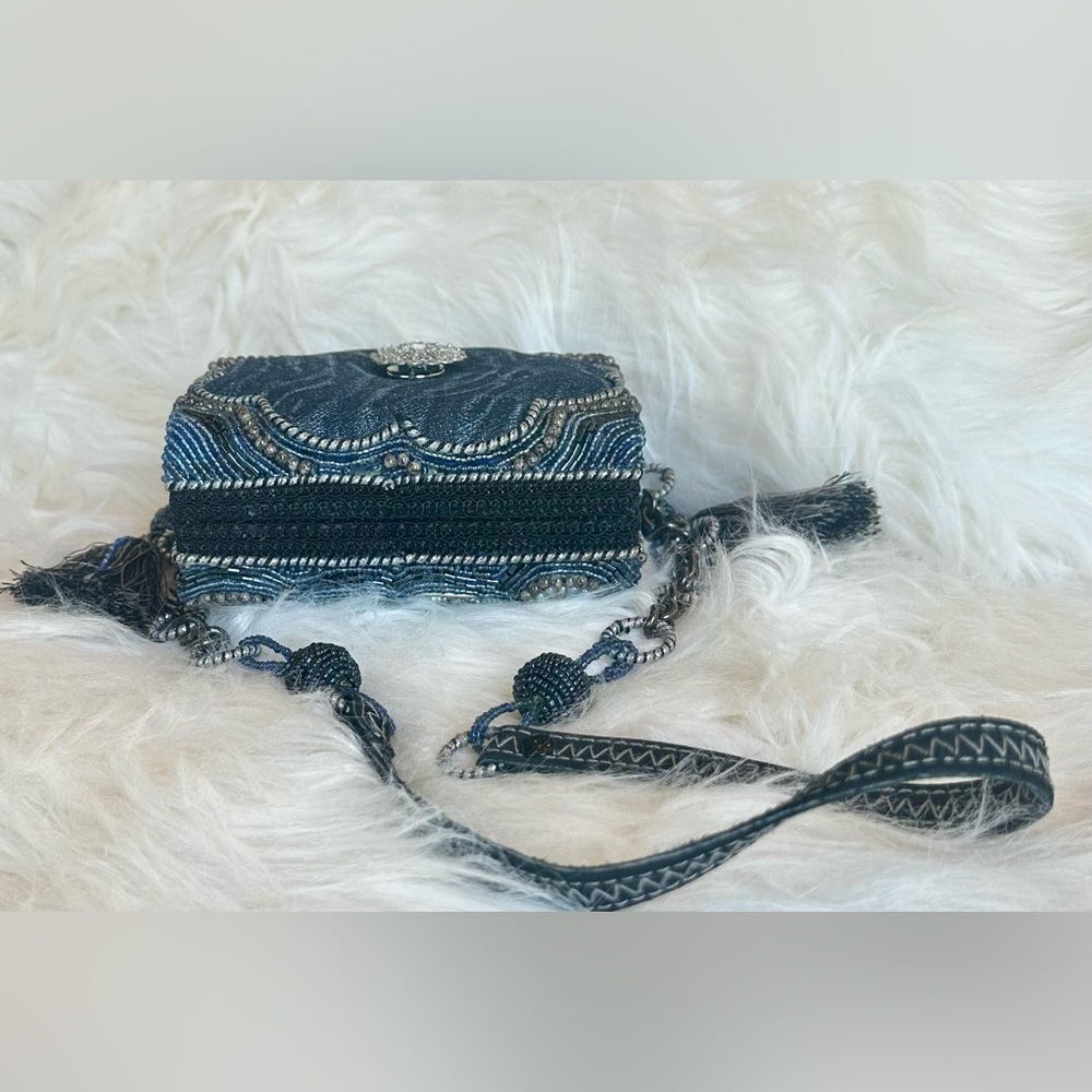 Mary Frances Blue beaded Clutch/Purse - Picture 4 of 11